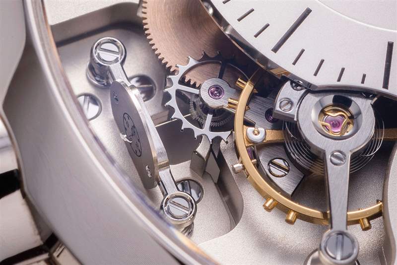 高珀富斯Nano Foudroyante EWT腕表簡介-復(fù)刻表
