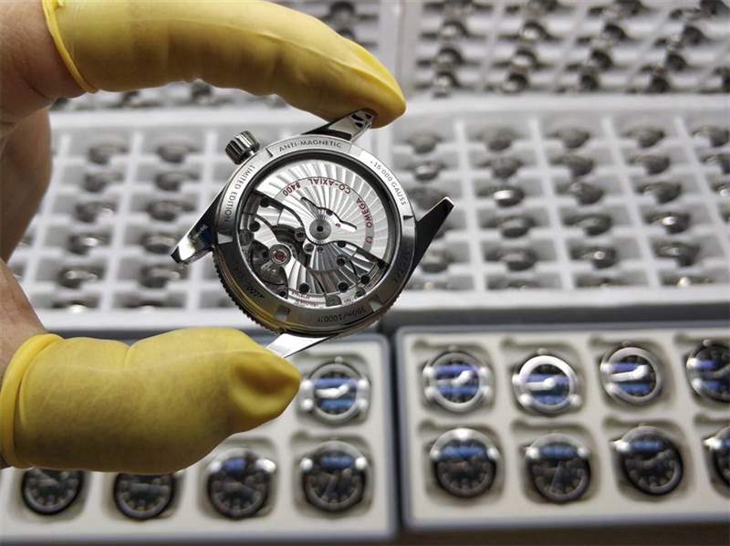 VS廠歐米茄海馬150幽靈黨007復刻表值得入手嗎？天花板級別-復刻表