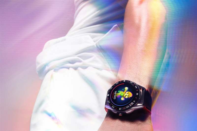 泰格豪雅TAG Heuer聯乘《Super Mario》 Mario穿梭于Connected智能腕表之中-復刻表