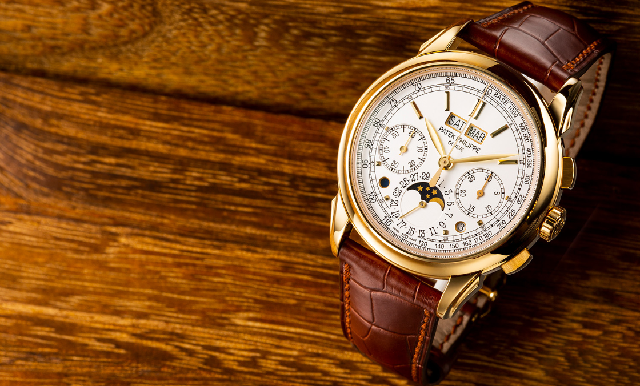 貴金屬家族全員到齊｜百達翡麗5270J-001萬年歷計時碼表-復刻表