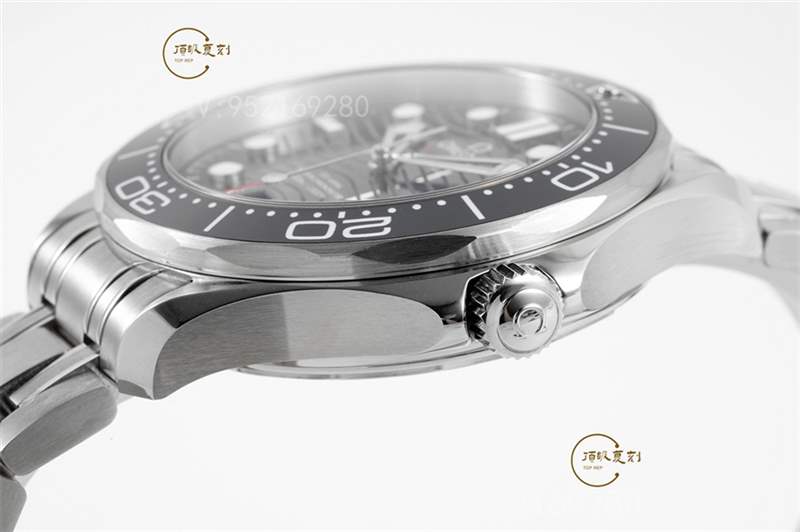 ZF廠歐米茄海馬300獨家黑色旋渦擺輪,超越vs廠和or廠海馬-復刻表