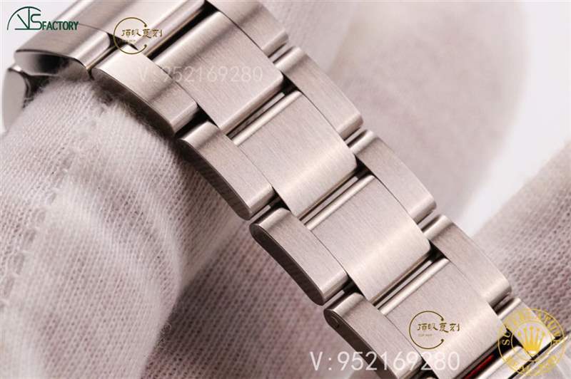 VS廠綠水鬼會一眼假嗎-VS廠勞力士綠水鬼復(fù)刻做工怎么樣-復(fù)刻表