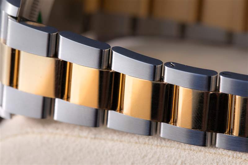 手腕上的一周：雙色勞力士探險(xiǎn)家腕表 124273-復(fù)刻表