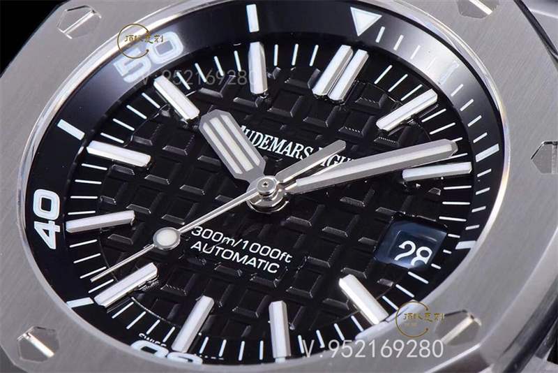 JF廠愛彼15703皇家橡樹復刻表做工怎么樣-JF廠AP15703拒絕一眼假-復刻表