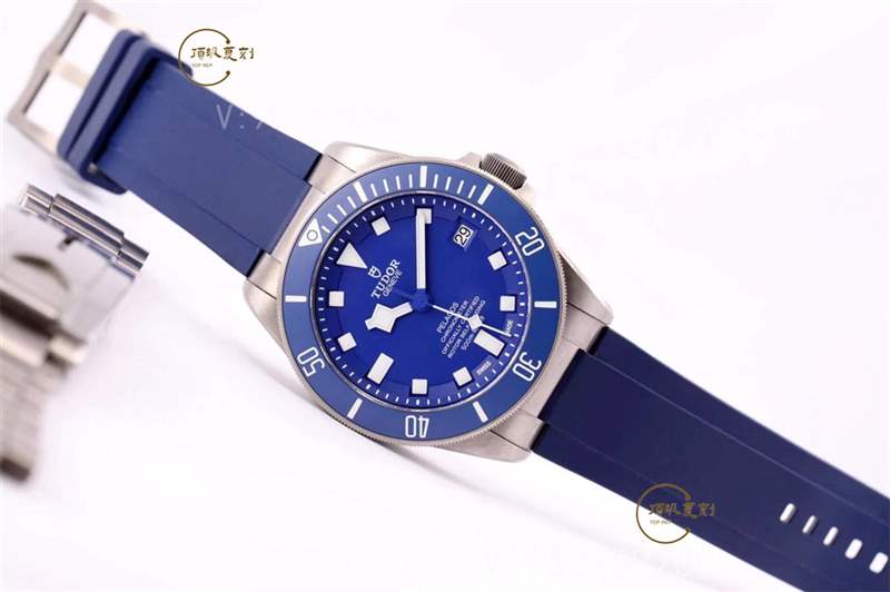 XF廠帝舵領潛型藍色戰斧鈦土豆復刻表做工怎么樣-M25600TB-復刻表