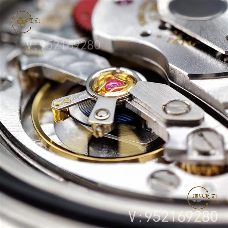 VS廠勞力士水鬼復(fù)刻表對(duì)比C廠水鬼那個(gè)好-復(fù)刻表