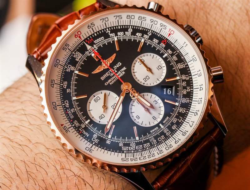 百年靈Navitimer 01 46毫米雙音腕表上手體驗-復(fù)刻表