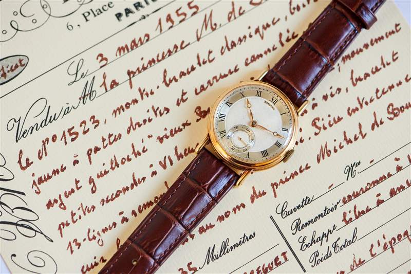 我對(duì)系列末期的百達(dá)翡麗3940和 3970有一種不健康的癡迷-復(fù)刻表