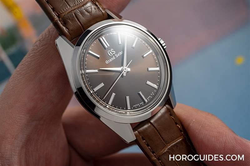 GRAND SEIKO - 【GS Talks】Grand Seiko絕美冰藍面： 44GS周年紀念表款SLGH013、SBGY009