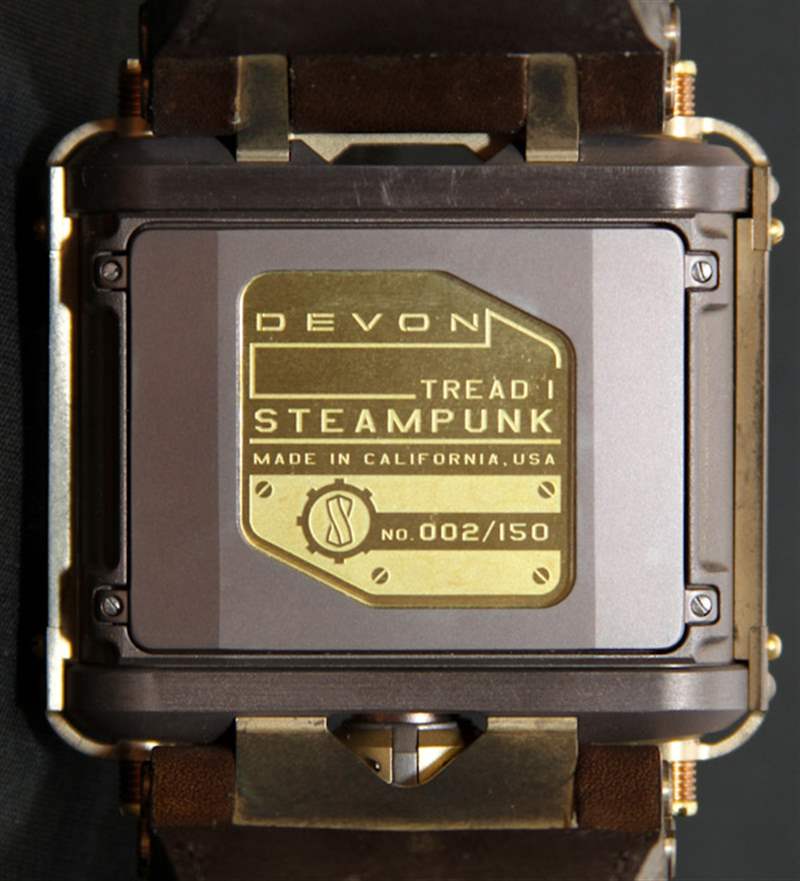 Devon Tread 1蒸汽朋克手表評論-復刻表
