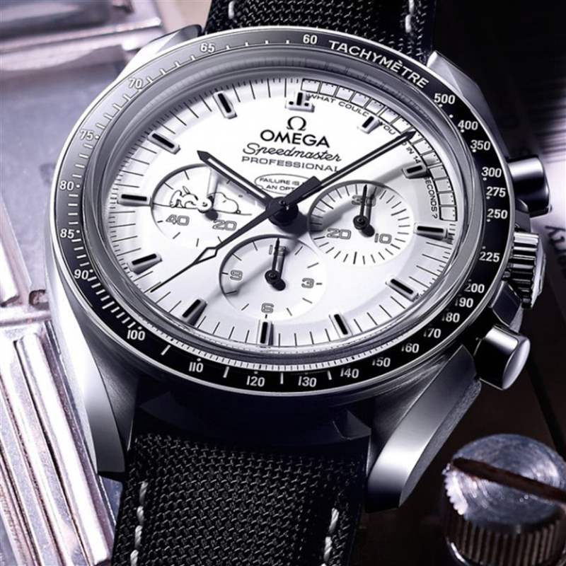 OMEGA｜第2代超霸史努比登月手表最新行情限量1970只升幅達450%-復(fù)刻表