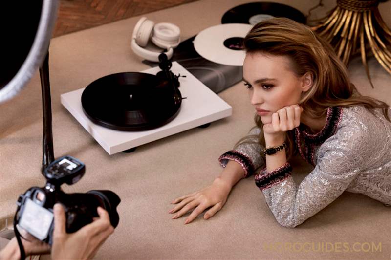 CHANEL Première腕表－原創(chuàng)款形象大使，為什么是Lily-Rose Depp？-復刻表