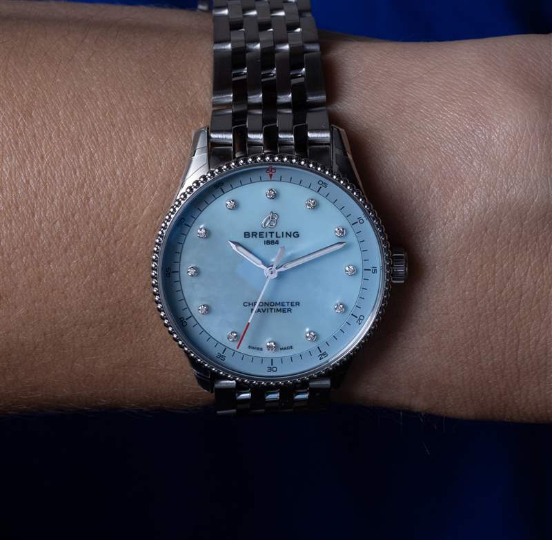 首次上手體驗:百年靈Navitimer 36和32腕表專為女性打造-復刻表