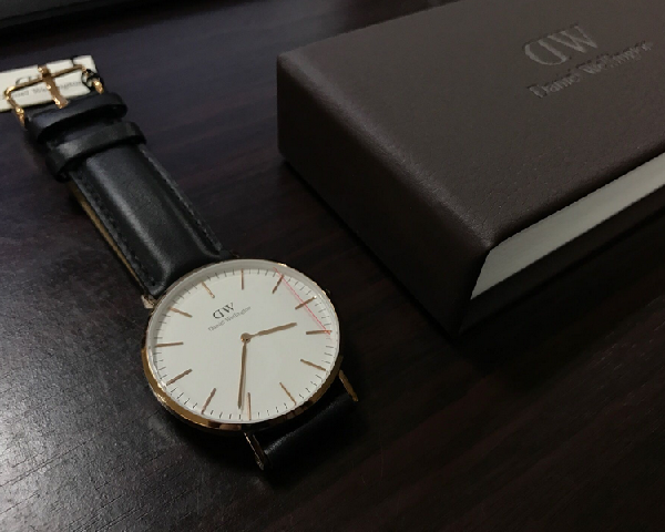 DW和CK手表哪個好一點(DW和CK手表哪個牌子大)-復(fù)刻表