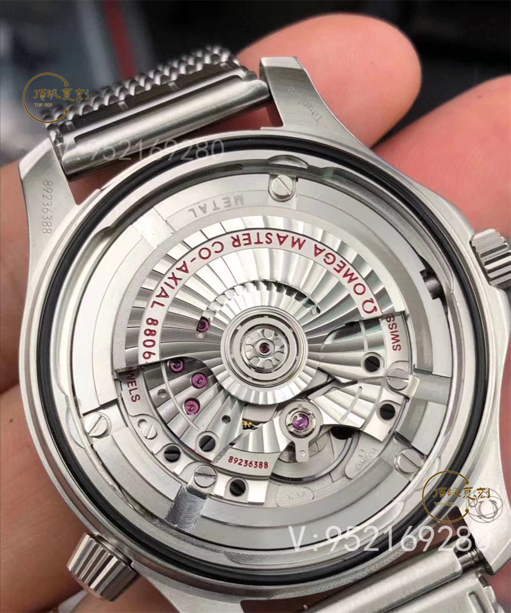 VS廠歐米茄海馬300龐德007無暇赴死深度評測,8806機芯怎么樣-復(fù)刻表